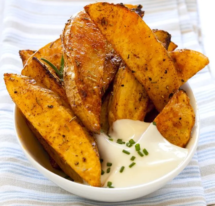 spicy potato wedges